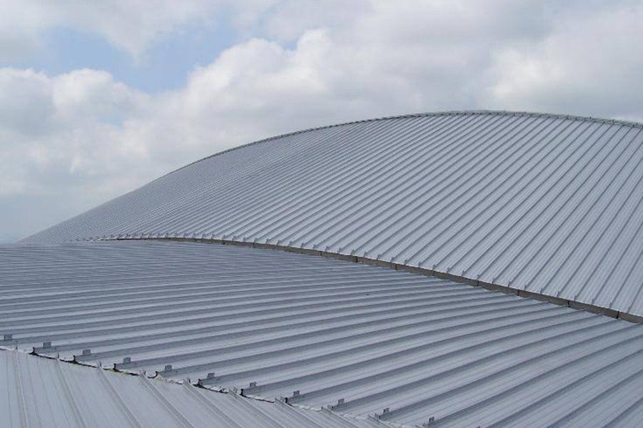 উল্লম্ব যৌথ ধাতু ছাদ জন্য waterproofing নির্মাণ প্রক্রিয়া